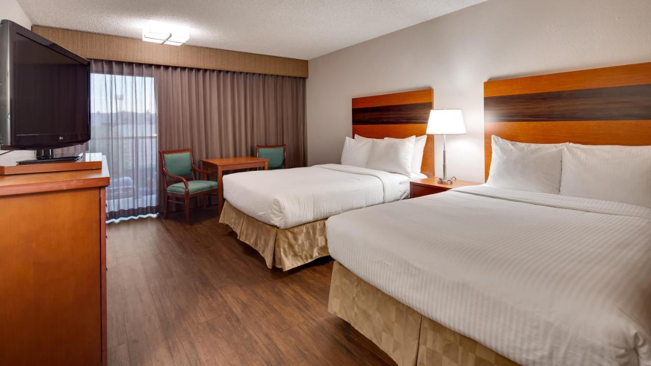 פיניקס Best Western Airport Inn מראה חיצוני תמונה